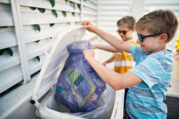 Best Construction Debris Removal  in Minnetrista, MN